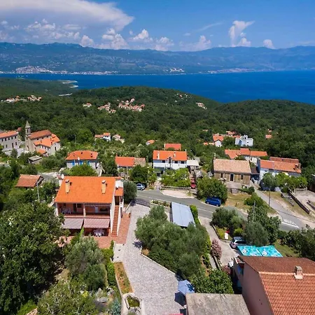 Apartment In Vrbnik/insel Krk 36851